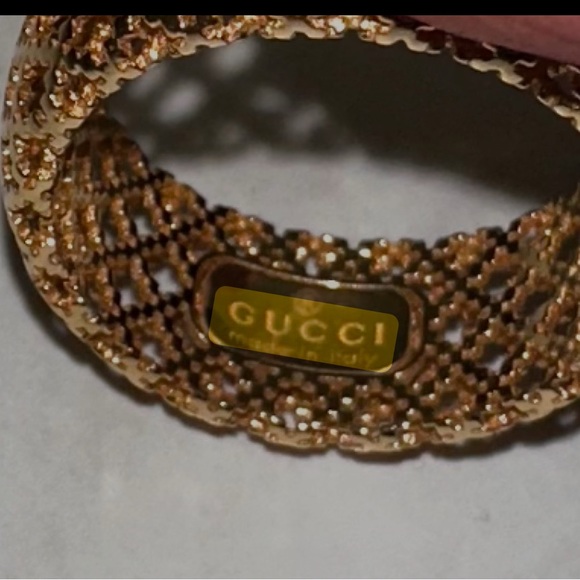 Gucci Size 7 Gold Ring Band - Picture 5 of 6